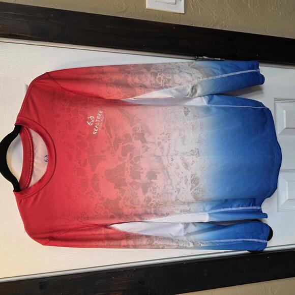 Other - Realtree Men's Fishing Gradient Long Sleeve Shirt Size S